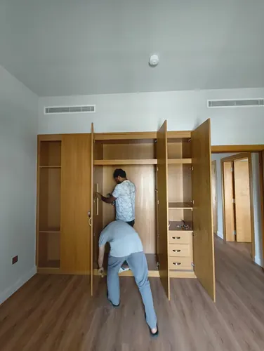Fitted wardrobe built in Dubai — project 3