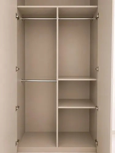 Fitted wardrobe built in Dubai — project 8